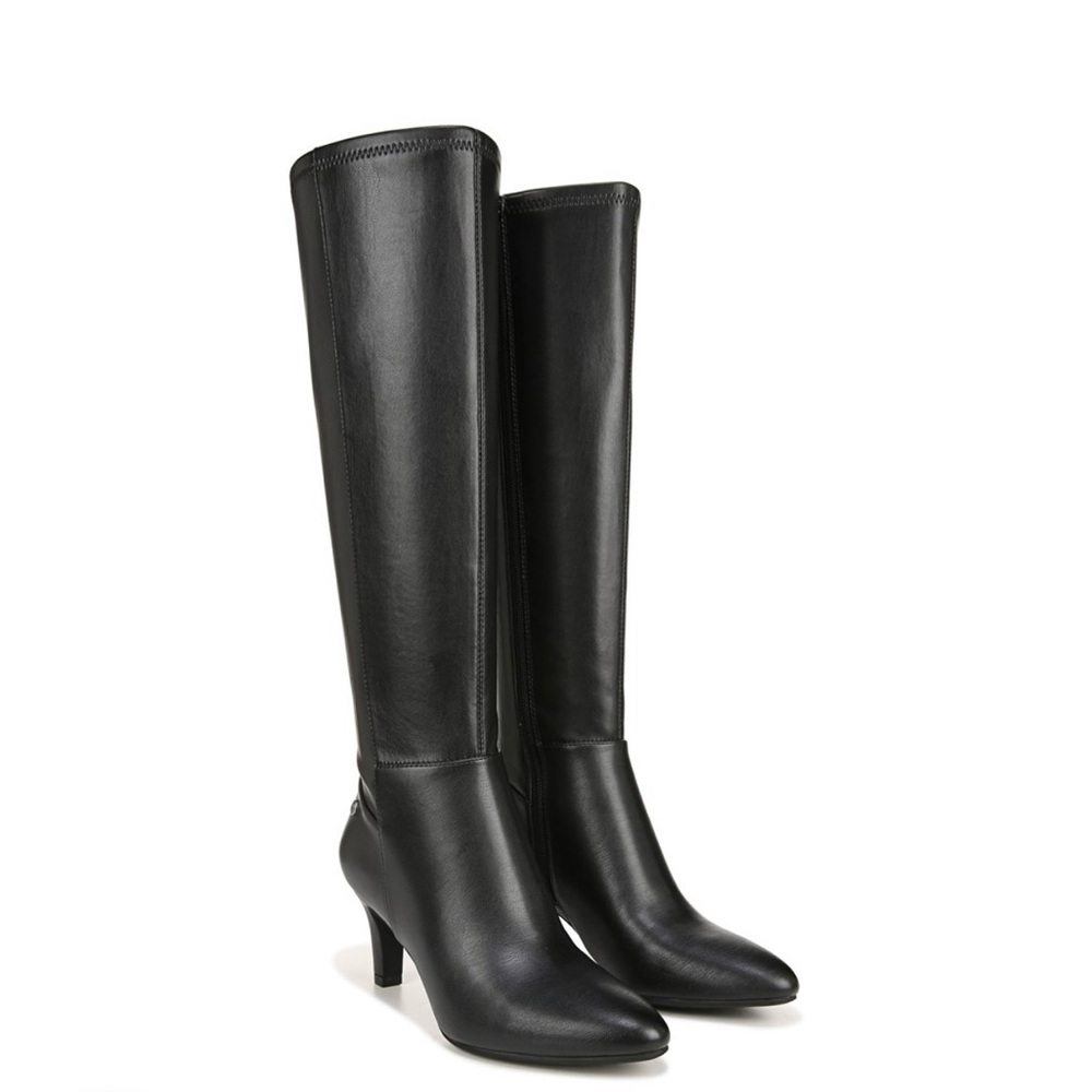 Perfect height boots. Very comfortable.